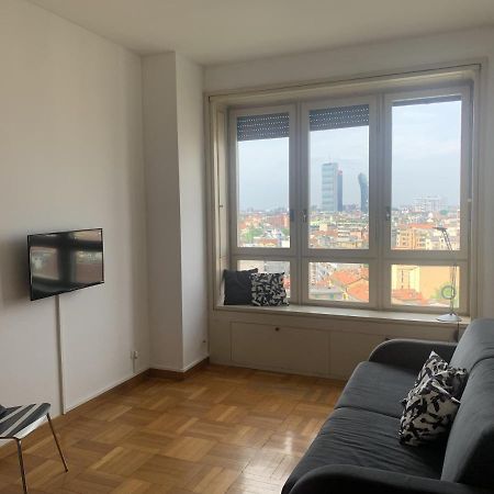 Апартаменты Monolocale Con Vista Su Milano Экстерьер фото