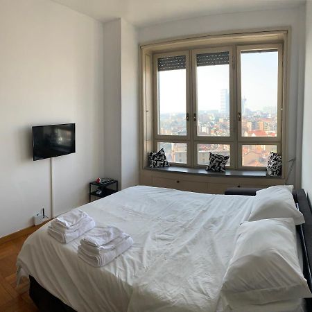 Апартаменты Monolocale Con Vista Su Milano Экстерьер фото